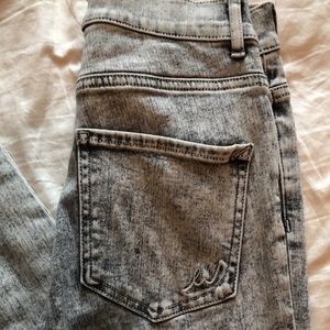 Express Jeans